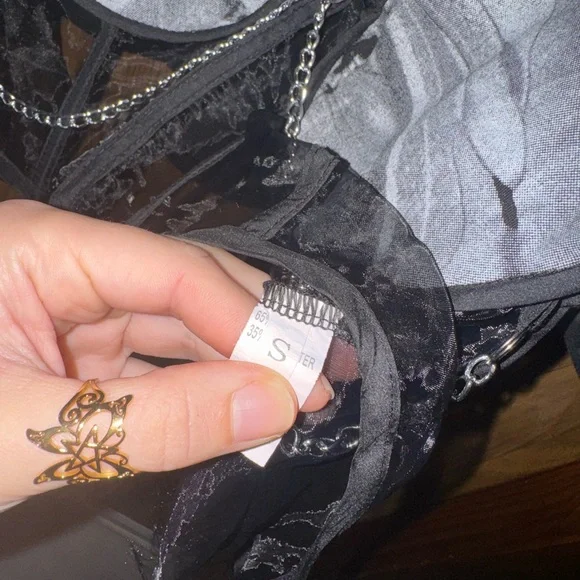 Darlingaga Black Graphic Crop Top with Lace & Chain Corset Detail - Picture 5 of 5